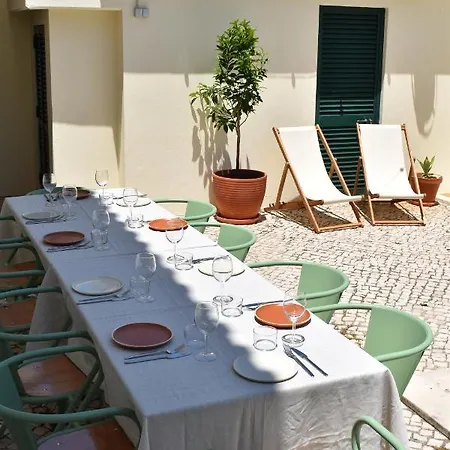 House Upscale With Pool 빌라