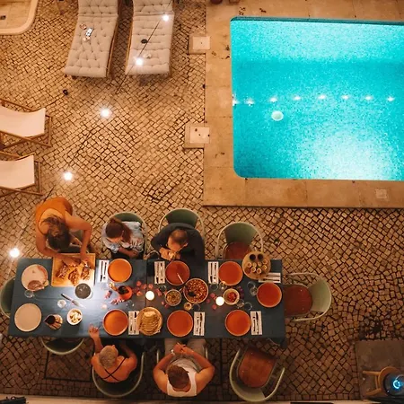 House Upscale With Pool 빌라