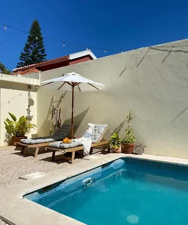 House Upscale With Pool 코스타 다 카파리카