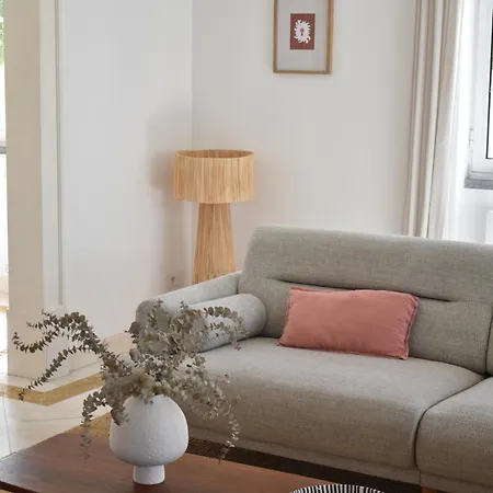 House Upscale With Pool