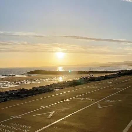 Villa House Upscale With Pool Costa da Caparica