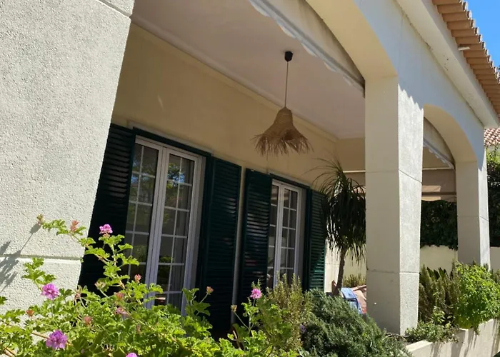 House Upscale With Pool Villa *